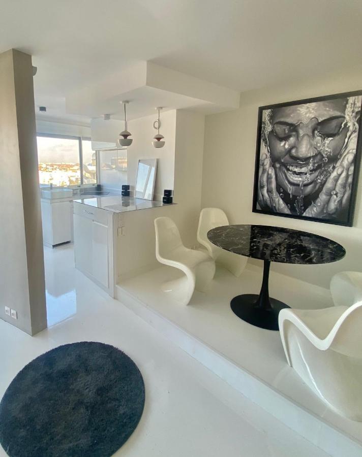 14Eme Et Der Etage "Arty" Avec 2 Chambres Et Vue Panoramique ! Créteil Kültér fotó